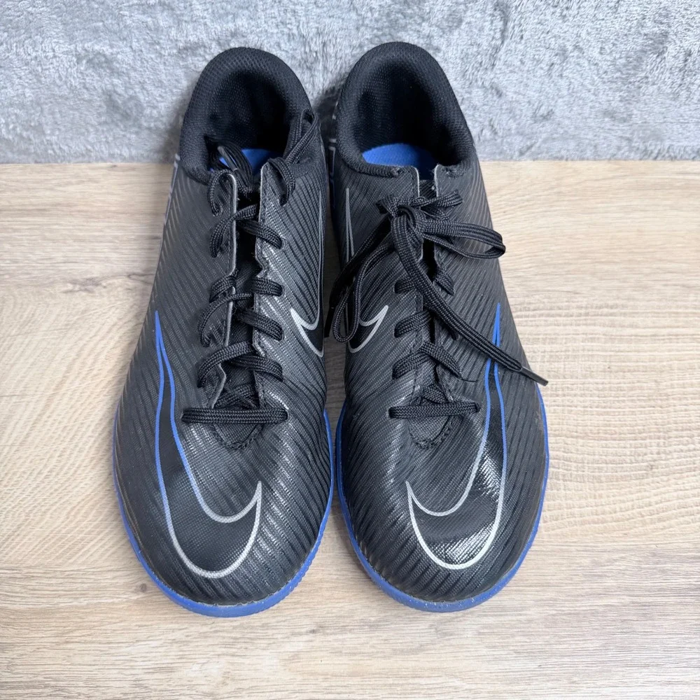 Nike Mercurial Vapor 15 Club IC Indoor‎ Soccer Shoes Youth 6Y Black Blue Speed